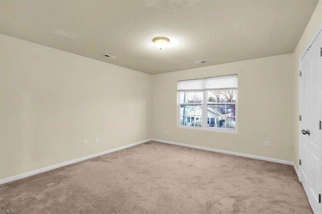 Building Photo - 9449 Garrett Ave