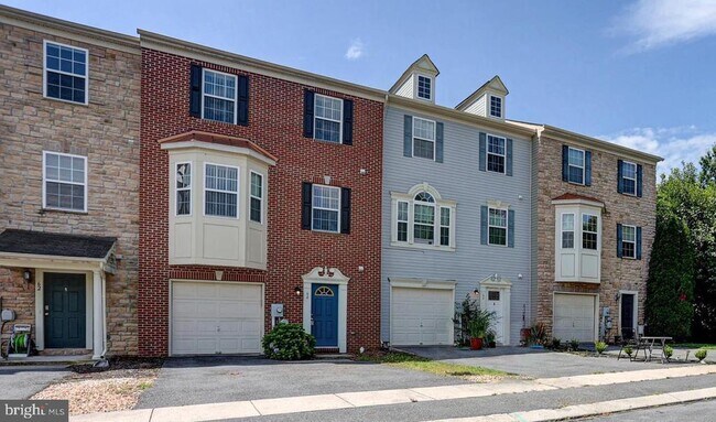 Building Photo - 64 Milestone Ct