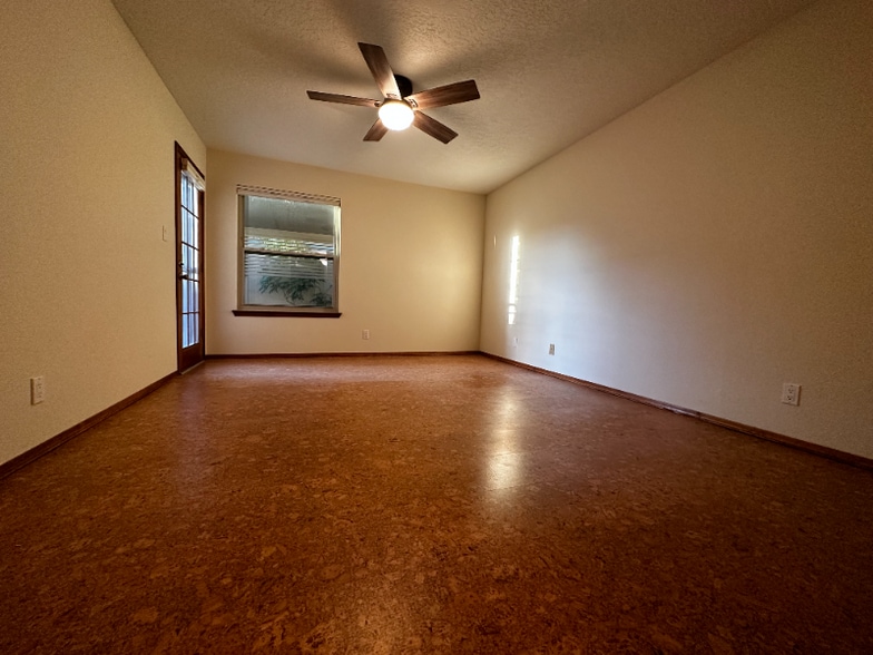 Building Photo - 13115 Terragon Pl NE