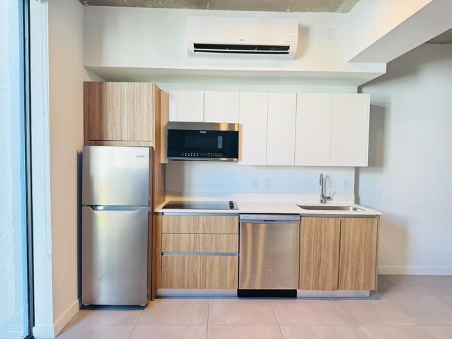 Building Photo - 1159 NW 8th Ave