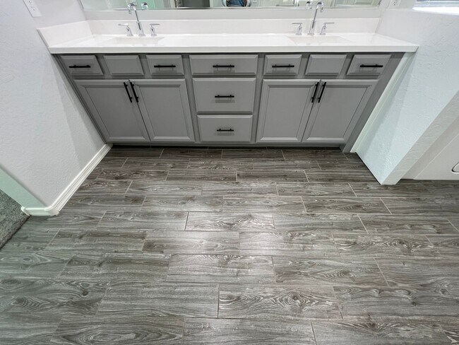 Building Photo - 2019 Build in Gated East Mark Community