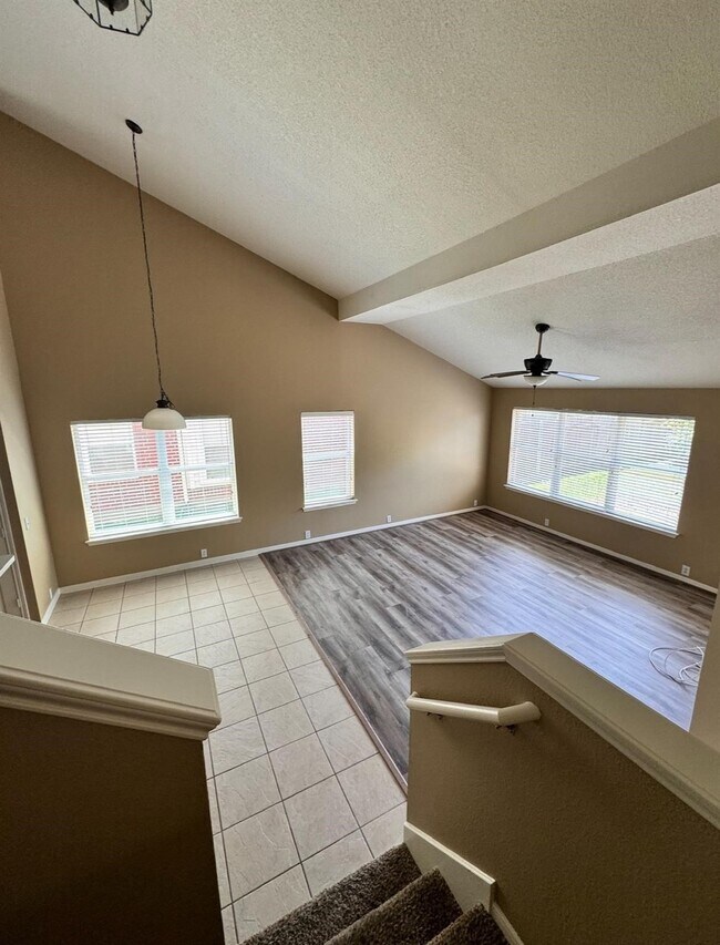 Building Photo - 17435 Prospect Meadows Dr