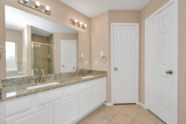 Building Photo - 7515 Braeberry Ct