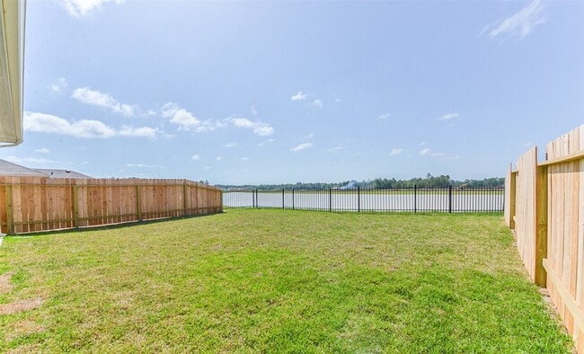 Building Photo - 16524 Cascading Pnes Ct