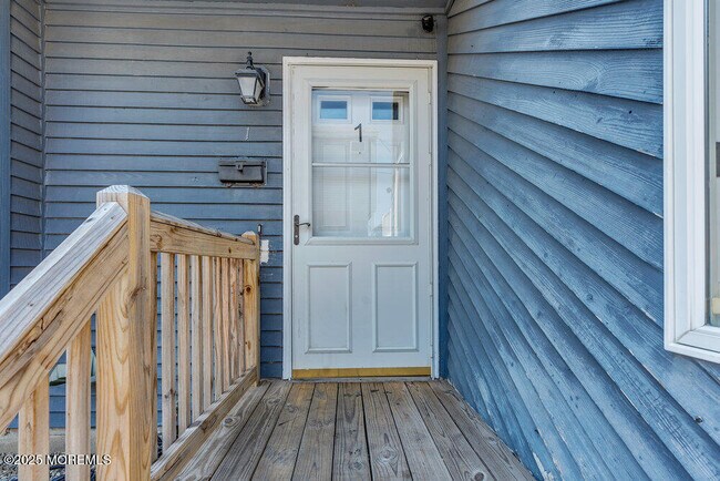 Building Photo - 62-64 Sherman Ave