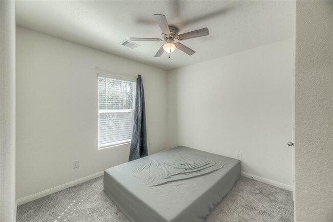 Building Photo - 144 Black Walnut