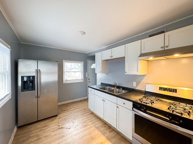 Building Photo - 3343 Arthington Blvd
