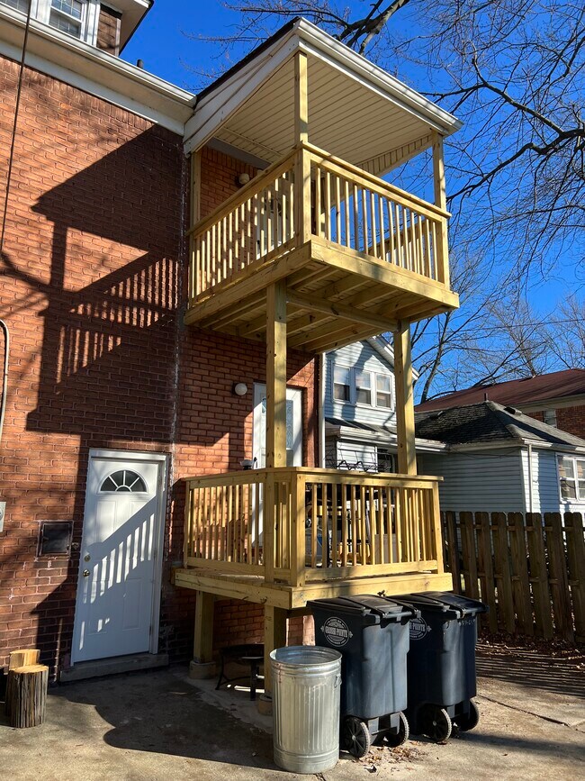 Rear Deck - 645 Neff Rd