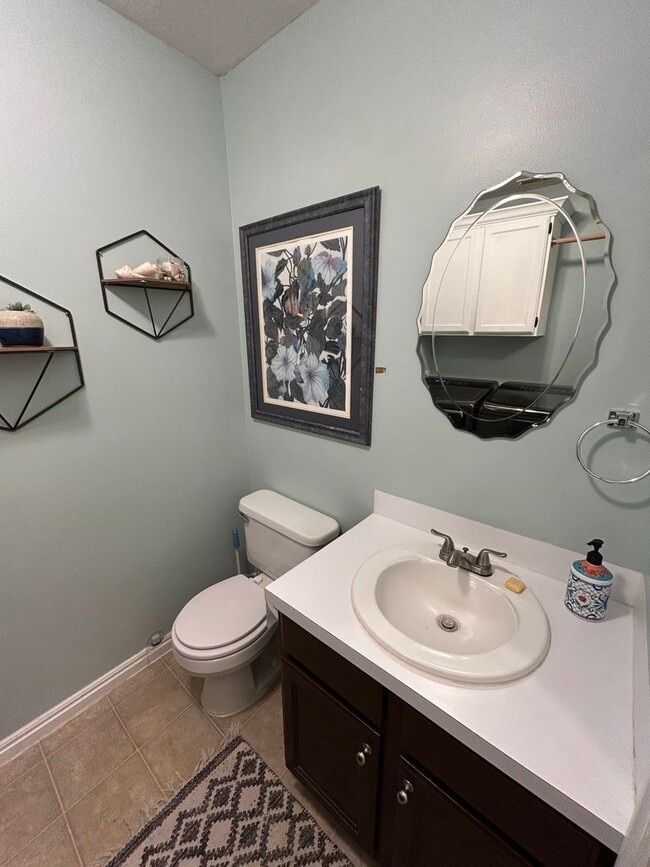 Building Photo - Beautiful home in Spanish Fork