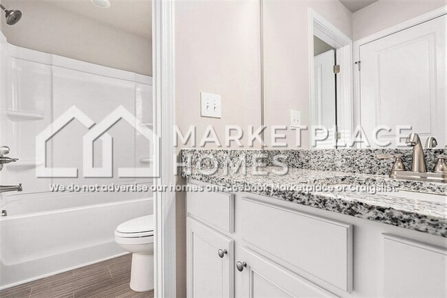 Building Photo - 217 W L Miller Dr