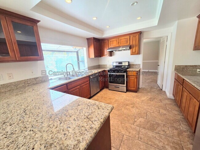 Building Photo - 2702 Belmont Ct