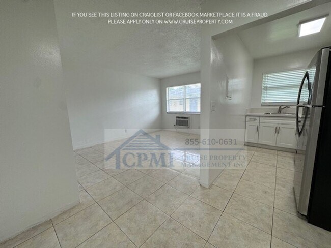 Interior Photo - 6031 Polk St Hollywood, FL 33024