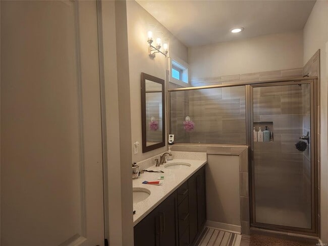 Building Photo - 1007 Old Quarters Rd