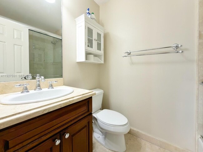 Building Photo - 1317 SW 23rd St