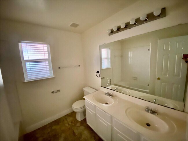 Building Photo - 10323 Stanbrook Dr