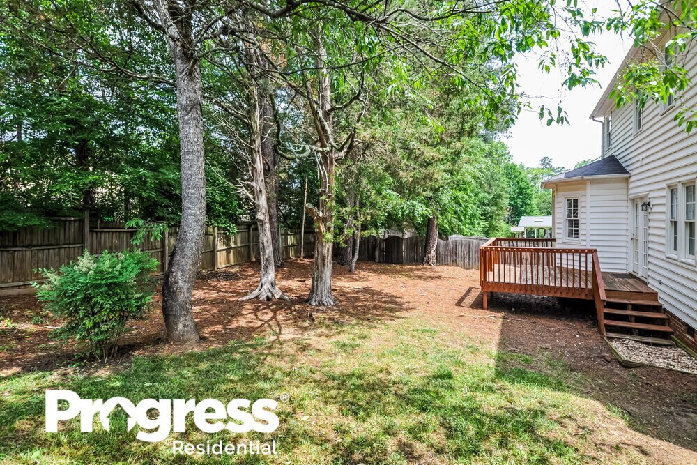 Building Photo - 7701 Harps Mill Woods Run