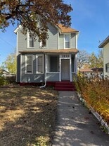 Building Photo - 2919 Grand St NE