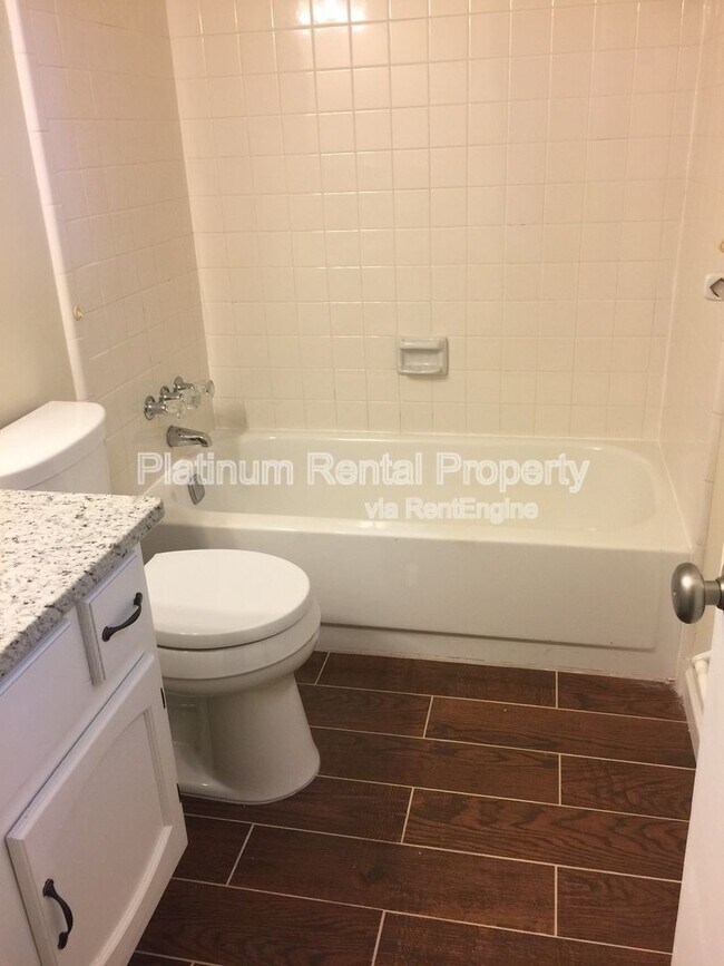 Building Photo - 9775 Loblolly Ln