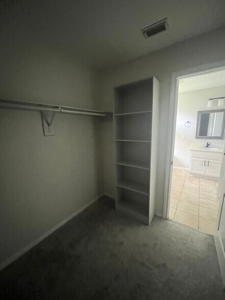 Master walk-in closet - 1903 Fletcher St