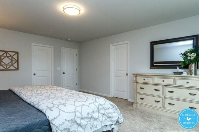 Building Photo - 3322 Tracer Dr