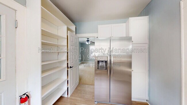 Building Photo - 2739 Herschel St
