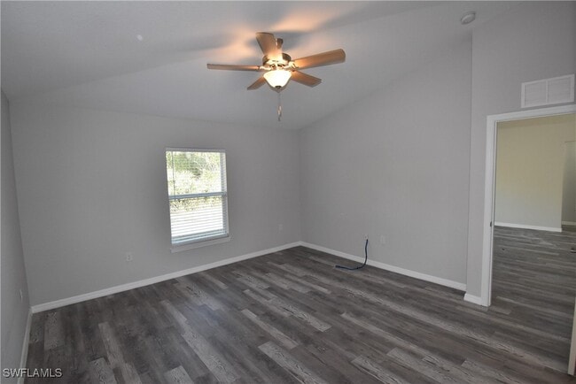 Building Photo - 4970 Ageman Ave