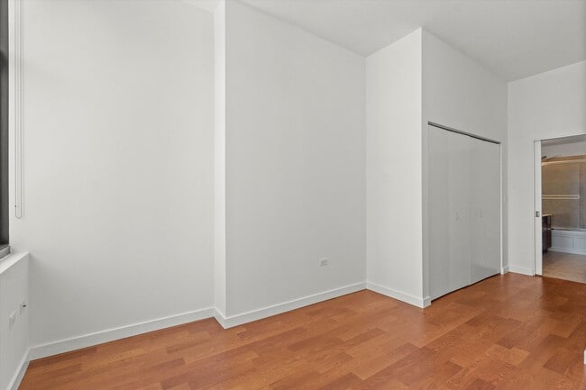 Building Photo - 235 W Van Buren St