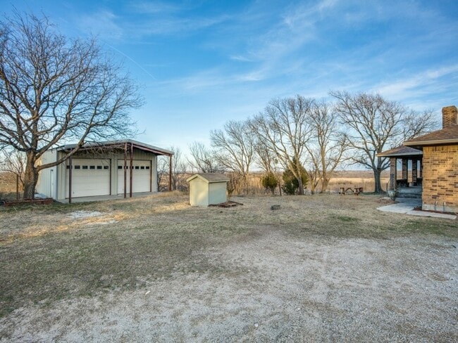 Building Photo - 4774 N Bonnie Brae St