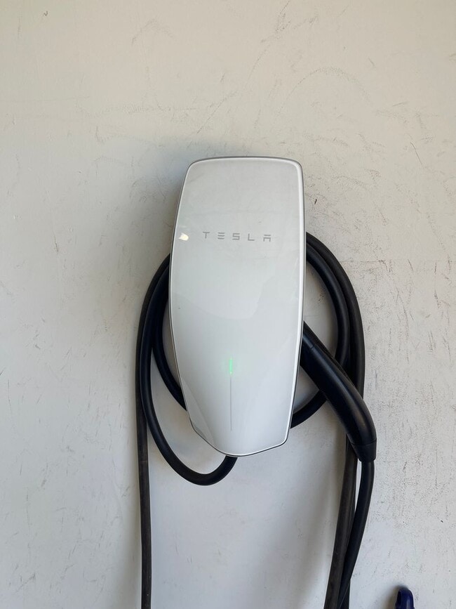 Building Photo - Fully Furnished Executive 3BR / 2BA Home on Pukalani Golf Course