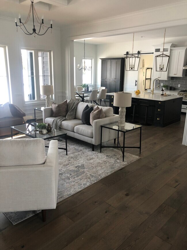Building Photo - 7158 Sawgrass Dr