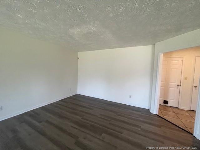 Building Photo - 7437 Avila Dr