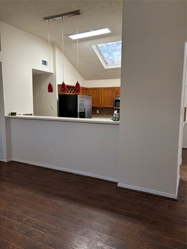 Building Photo - 4026 Meadowgold Ln