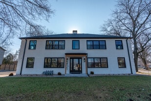 Building Photo - 401 Presidential Ln
