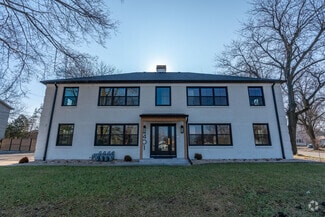Building Photo - 401 Presidential Ln