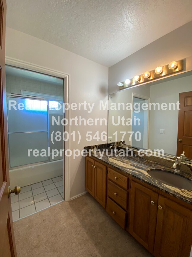 Building Photo - Beautiful Bountiful Home on the Bench Coming Soon!