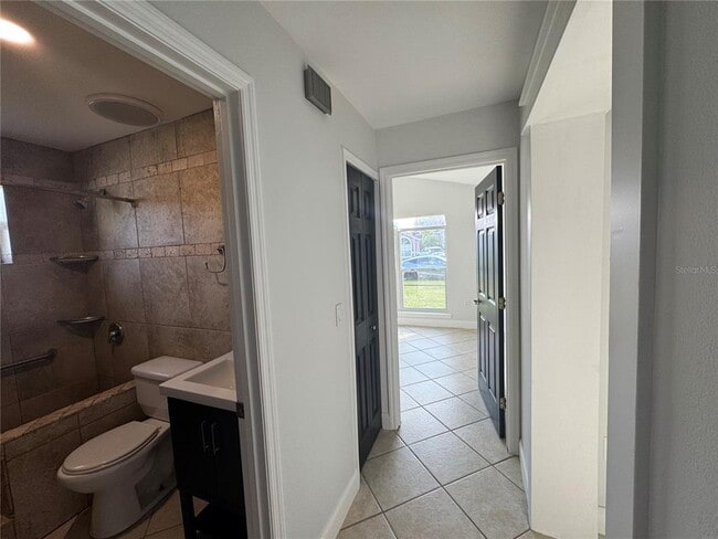 Building Photo - 8313 Sun Vista Way