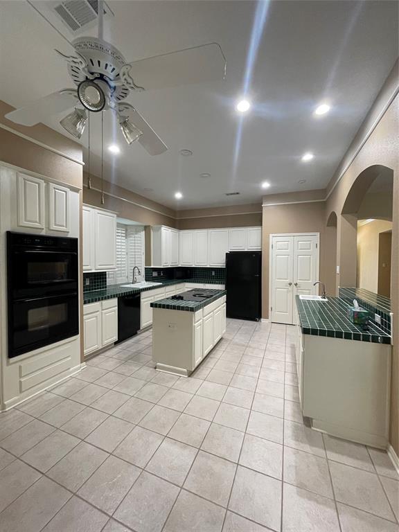 Building Photo - 12810 Apple Forest Trail