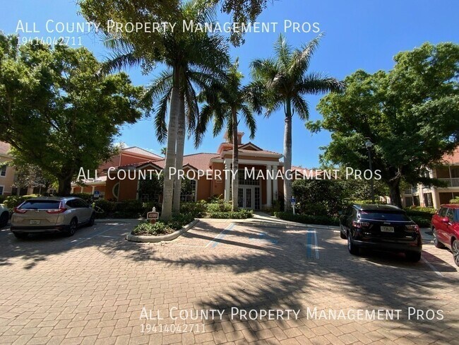 Building Photo - 4156 Central Sarasota Pkwy