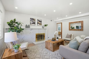 Building Photo - 5880 Olinda Rd