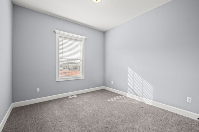 Building Photo - 15348 Jessica St