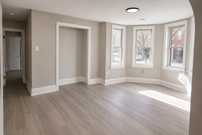 Building Photo - 9611 S Ave L