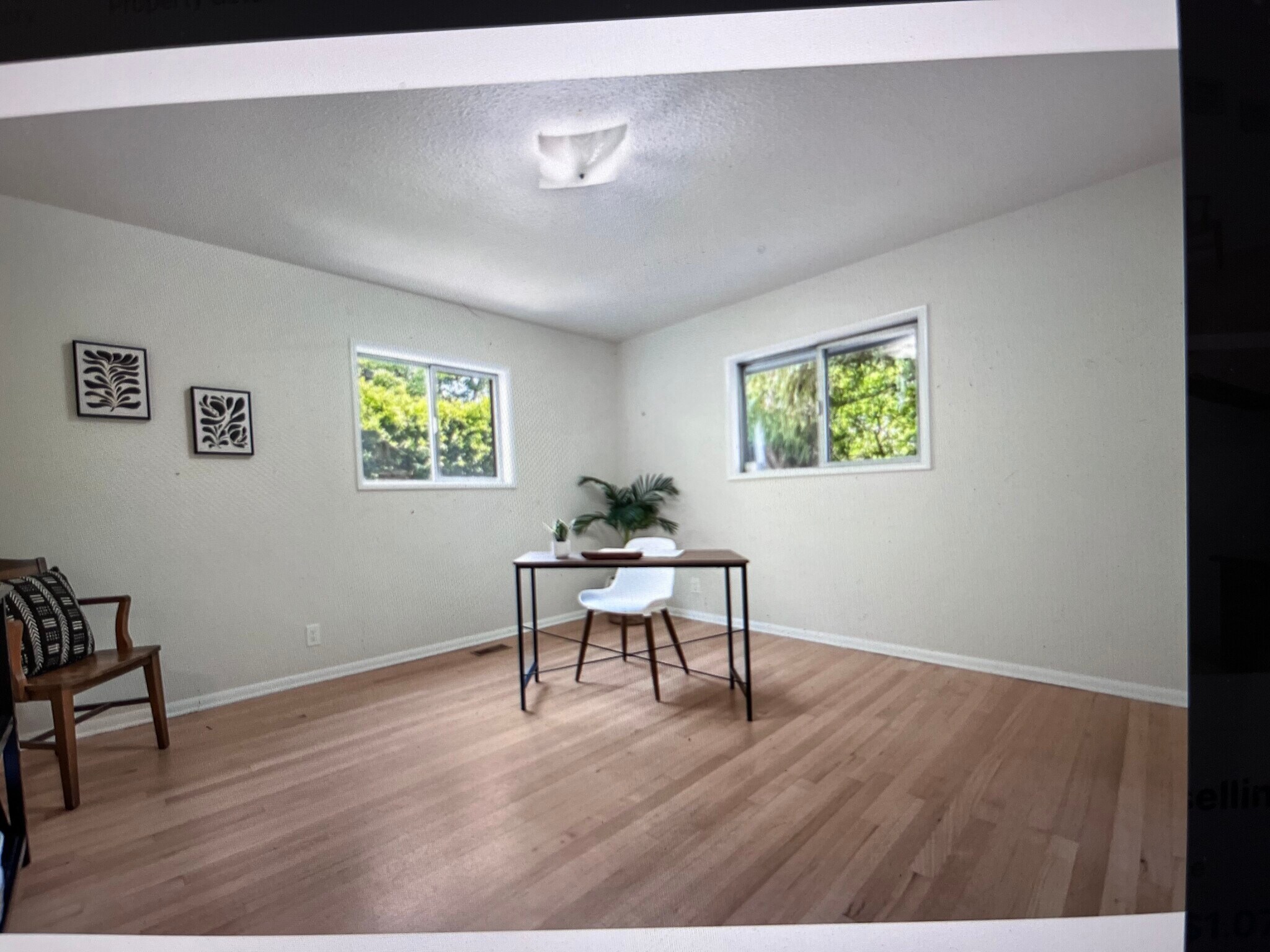 Main floor bedroom - 3038 NE Hoyt St
