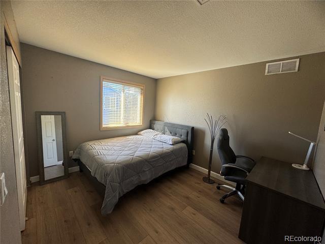 Building Photo - 5345 S Flanders Way