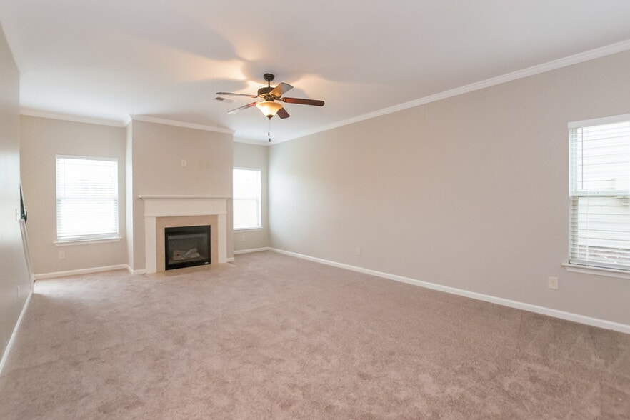 Building Photo - 68 Teramont Ct