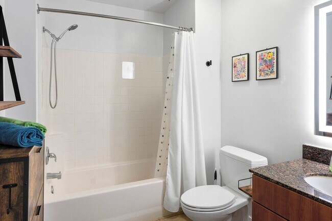 Building Photo - April Move-in Special $500 off Rent - Downtown Cortez Hill Junior Studio | Pool, Parking & Modern...