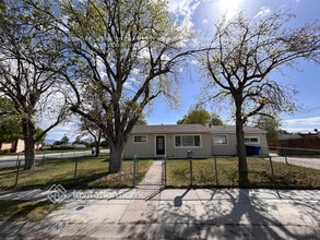 Building Photo - 5031 Alex St