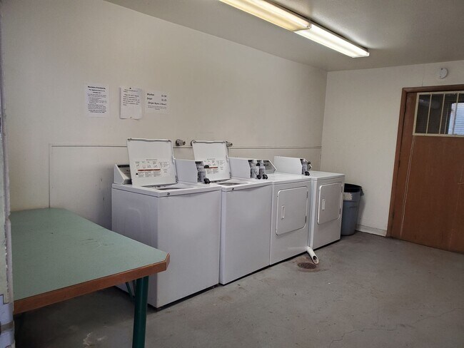 Building Photo - Garfield713 (MK-KS)