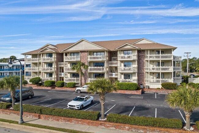 Building Photo - 2805B N Ocean Blvd