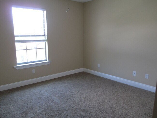Building Photo - 2954 Palmetto Ridge Way