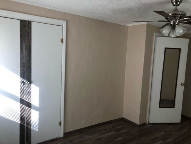 Building Photo - 115 Nancy Drive Rd